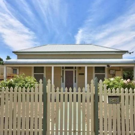 Maeville Cottage Broken Hill Εξωτερικό φωτογραφία